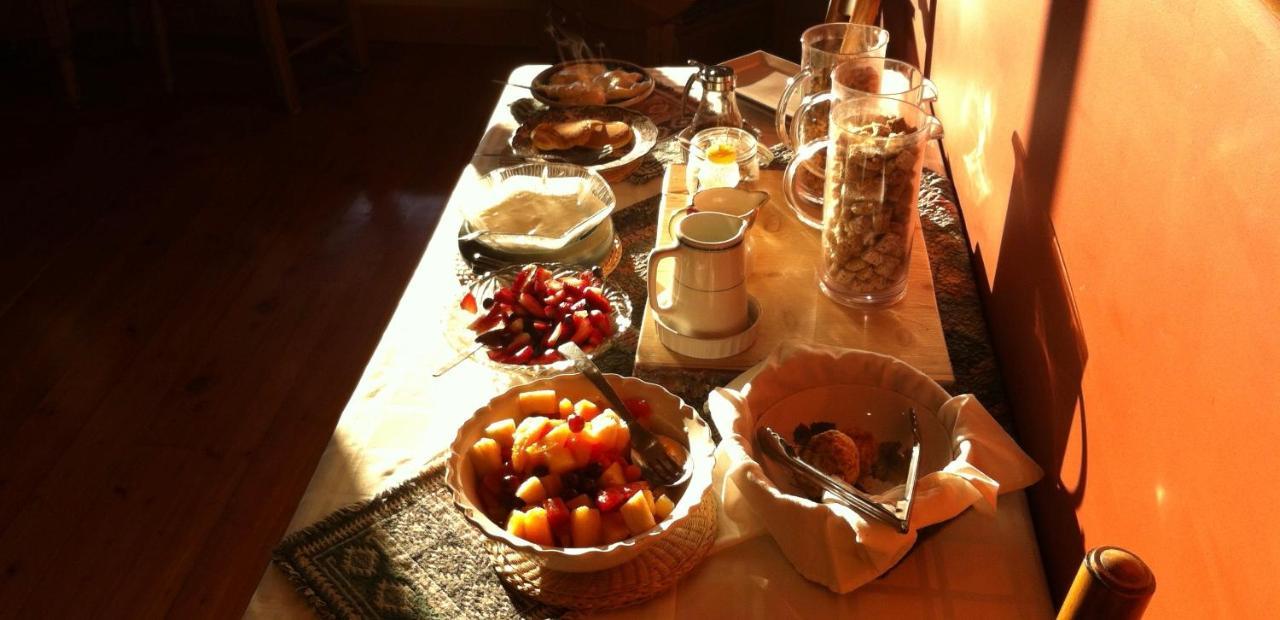 גולדן Vagabond Lodge At Kicking Horse מראה חיצוני תמונה
